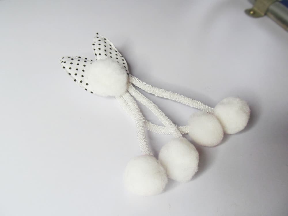 White Girl's Rabbit Ear Hair Tie Rubber Bands Style Ponytail Holder