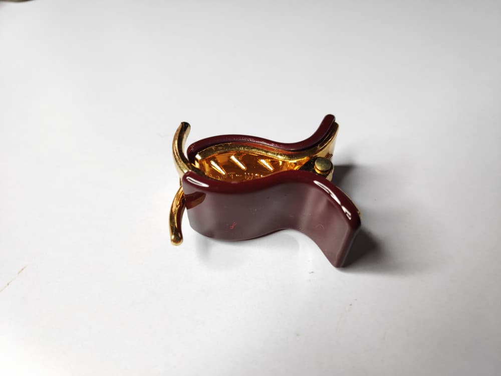 Maroon Small sized Clutcher
