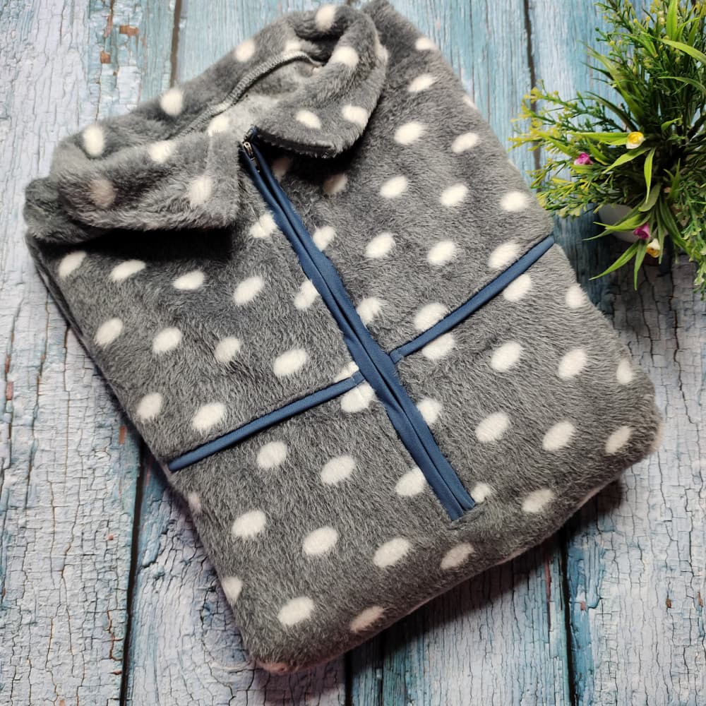 Grey Woolen Fleece Blanket Material Nighty for Women