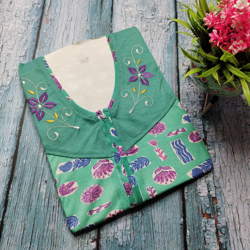 Green XXL & XXXL Size Hosiery Nighty with Zip