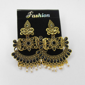 Black color Fashion Jewellery - Women's Party wear Golden Earring